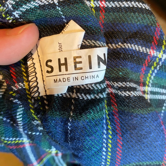 3/$12 Shein Two-Toned Plaid Joggers - Picture 3 of 6